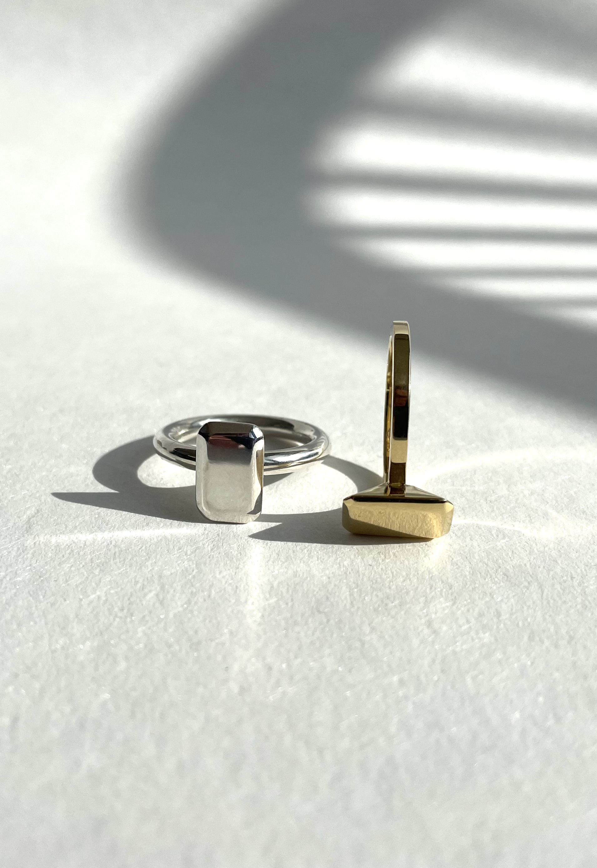 Rock Your Finger - Rebel 18 ct Gold Ring 